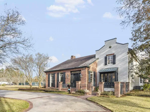 2919 Fairway Dr, Baton Rouge, LA 70809