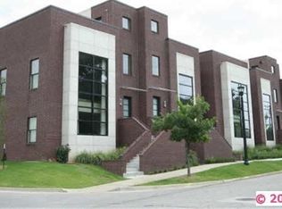 1027 E 8th St, Tulsa, OK 74120