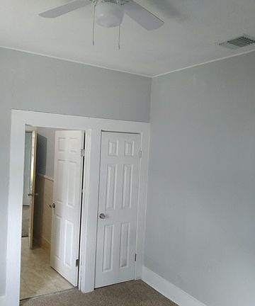 5th image of 319 Hermitage Ct