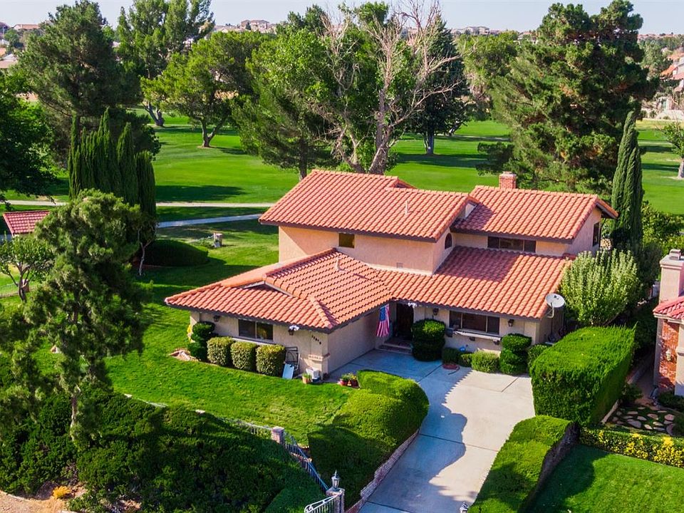 1st image of 17950 Pebble Beach Dr