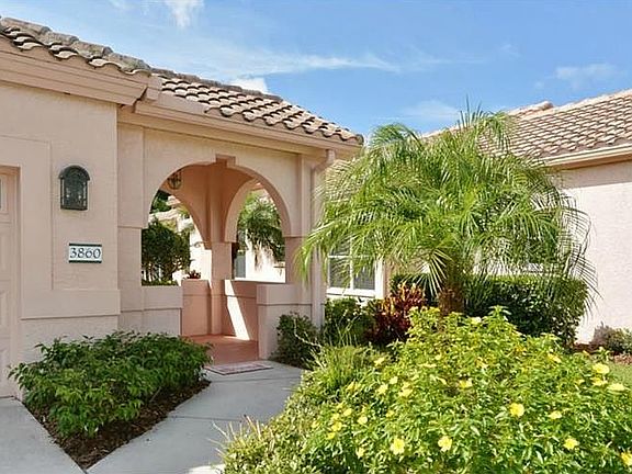 2nd image of 3860 Amapola Ln