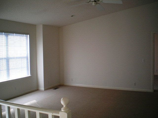 2nd image of 645 Mountain View Dr