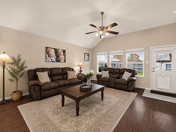 4th image of 11347 Rossum Creek Dr