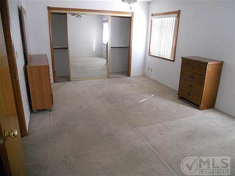 5th image of 12990 Norfolk Ln