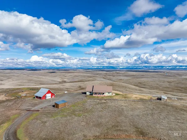 2876 Farm To Market Rd, Midvale, ID 83645