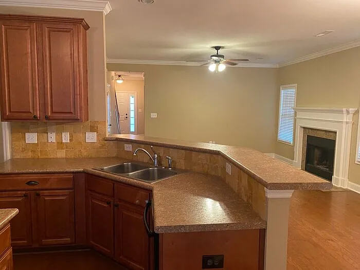 105 Riparian Ct — Photo 7