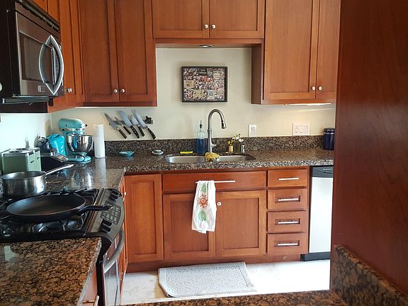 2nd image of 4600 Pescadero Ave