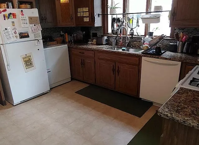 14 Sumner Ave #2 — Photo 3