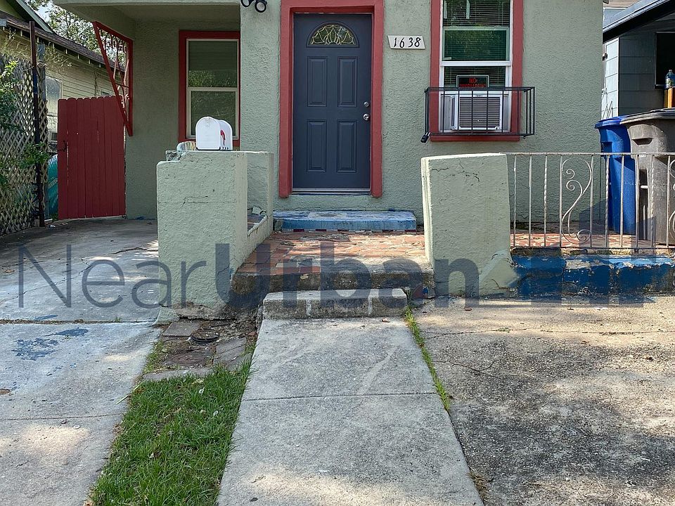 1st image of 1638 Perez St
