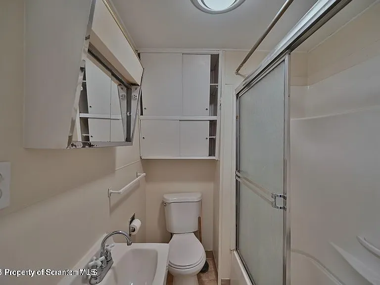 1345 Monsey Ave — Photo 11