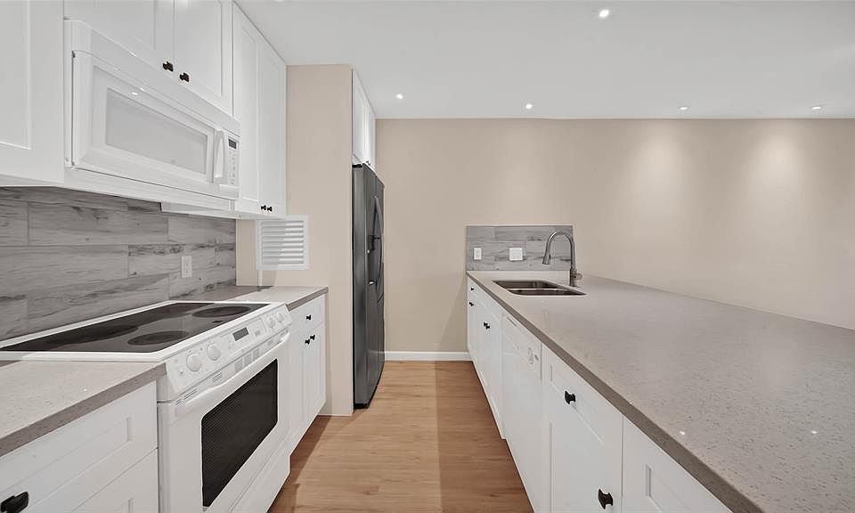 1st image of 2824 S Bartell Dr #G2