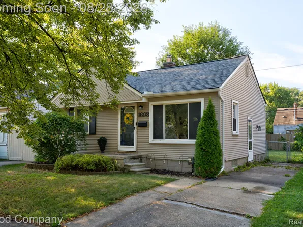 1698 Annabelle St, Ferndale, MI 48220