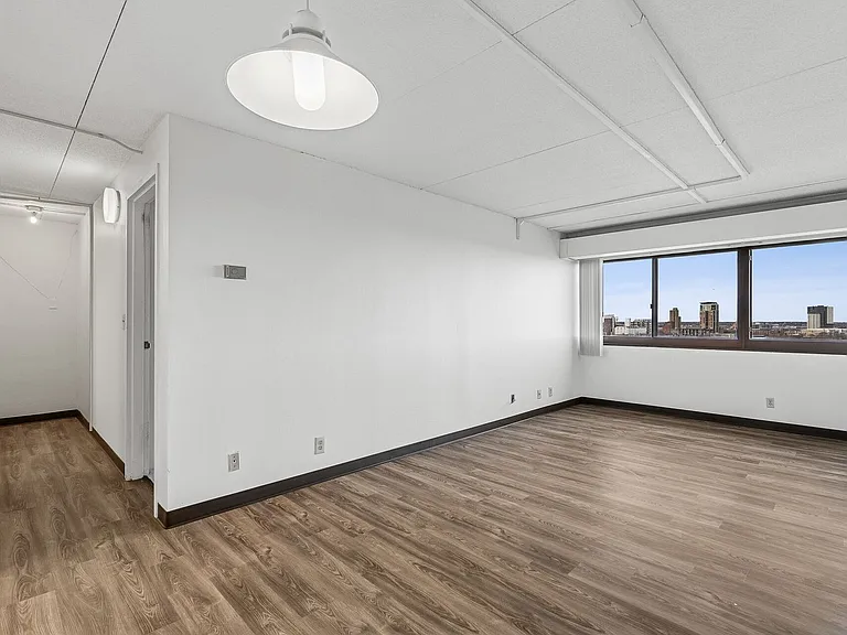 Chateau Student Housing Cooperative — Photo 36