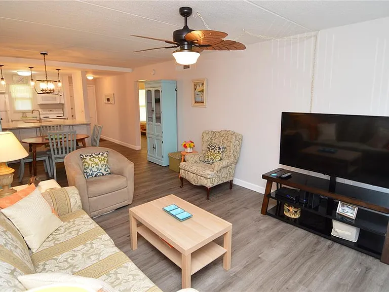 12760 Indian Rocks Rd #605 — Photo 16