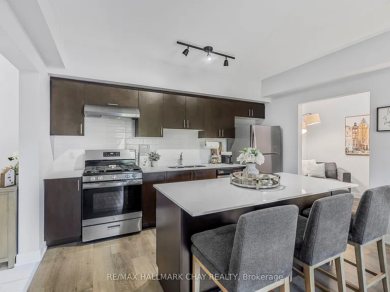 5 Chef Ln #208 — Photo 6