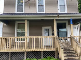 312 3rd St SE #1, Massillon, OH 44646
