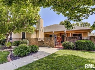3008 Markwood Ln, Springfield, IL 62712