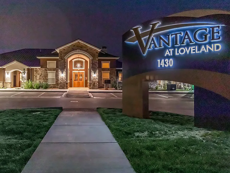 Exterior Vantage at Loveland