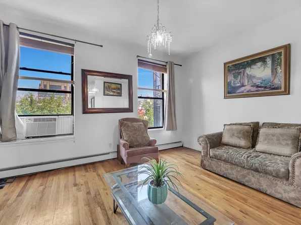 152 West 121st Street image 16 of 23