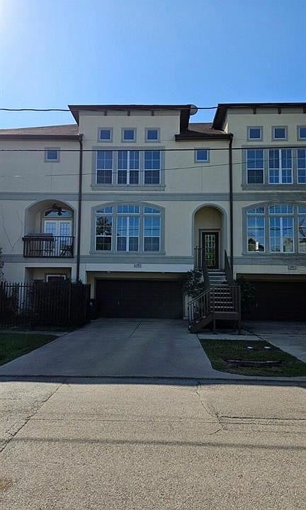 1st image of 1701 Summer St