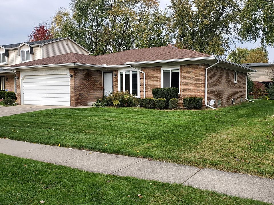 1st image of 1565 Lakewood Dr