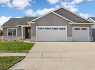 1399 Echo Ridge Ln, Marion, IA 52302