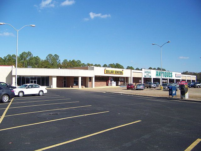 2nd image of 2212 Ross Clark Cir #2