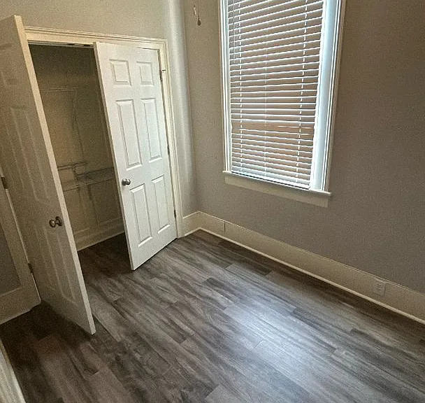114 Alexander St #A — Photo 10