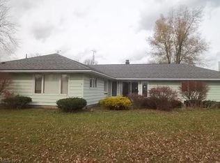 9376 Lincoln Way E, Orrville, OH 44667
