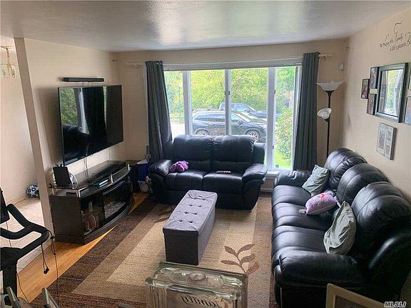 3rd image of 514 Prentiss Ave