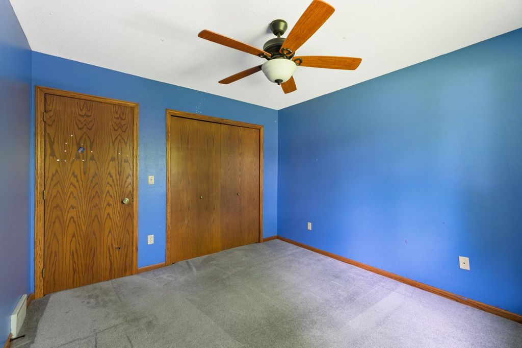 725 Westgate Cir, Hawley, MN - More