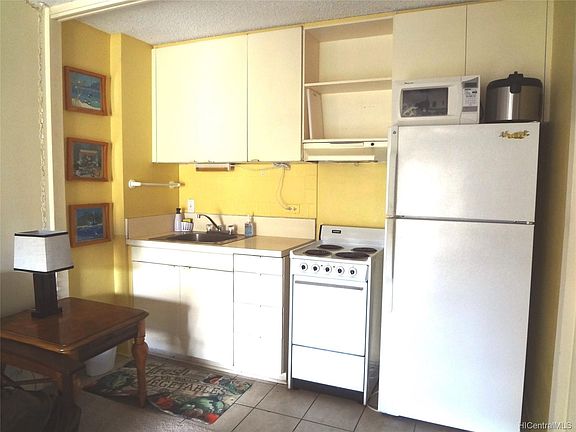4th image of 2345 Ala Wai Blvd APT 1016