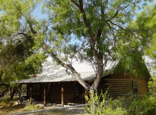 133 County Road 438, Three Rivers, TX 78071