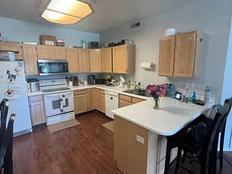 364 N Seven Peaks Blvd #128 — Photo 9