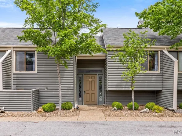 45 S Lionshead Dr, Innsbrook, MO 63390
