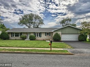 134 Park Pl W, Shippensburg, PA 17257