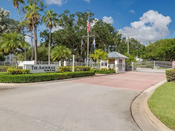 2502 SE ANCHORAGE Cove #D-2, Port St Lucie, FL 34952