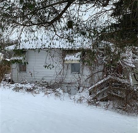 2nd image of 616 Highland Ave