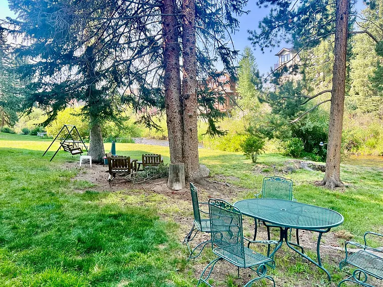 225 Hi Country Dr #13-1718 — Photo 11