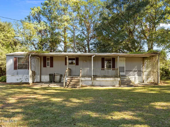 1527 Hibbs Road, Newport, NC 28570