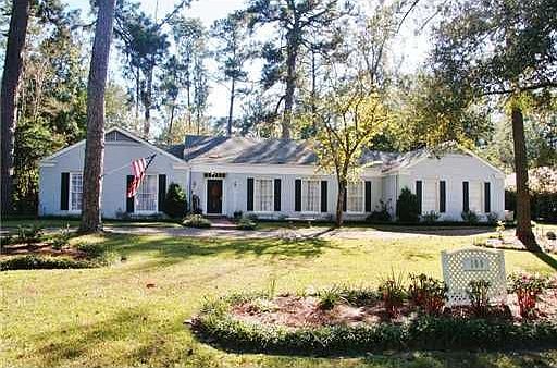 1st image of 109 Belle Terre Blvd