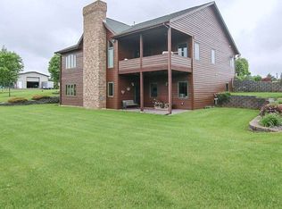 7089 W Stuart Rd, Orfordville, WI 53576