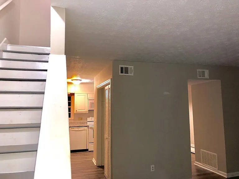 698 Burnt Creek Dr NW — Photo 5