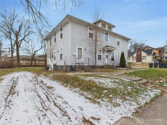 2nd image of 102 Ashwood Ave