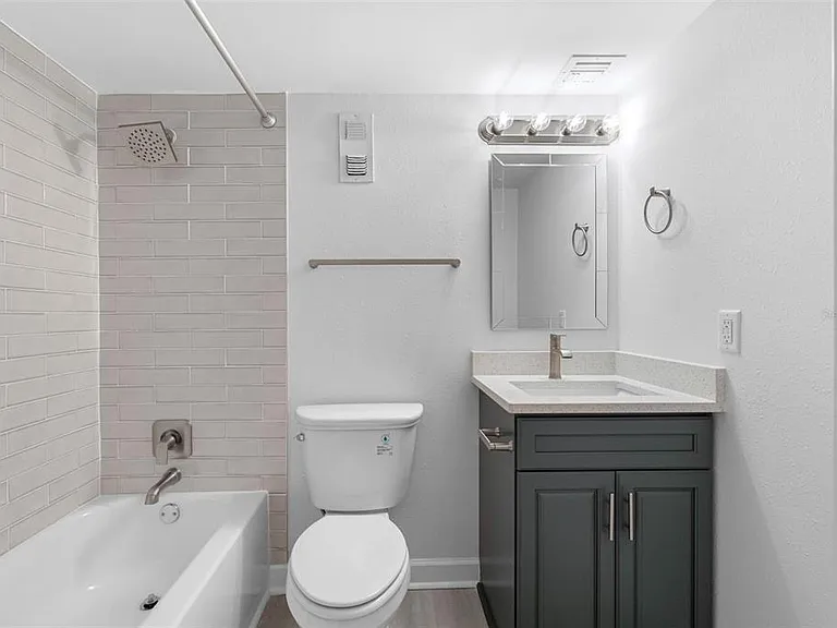 1451 Gulf Blvd #101 — Photo 31
