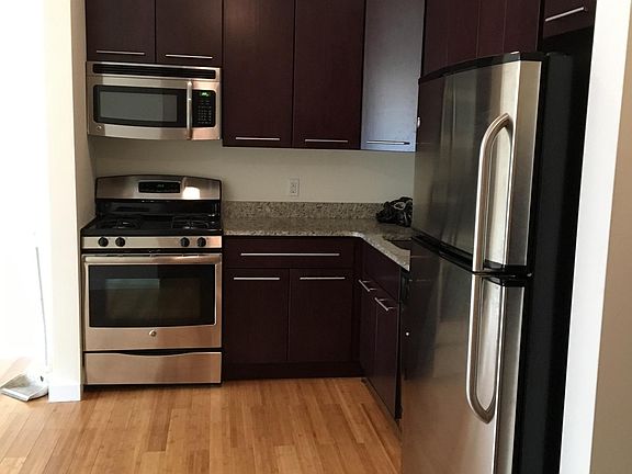 4th image of 19 Rock St APT 310