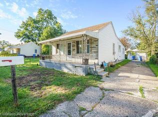 7027 Chalmers Ave, Warren, MI 48091