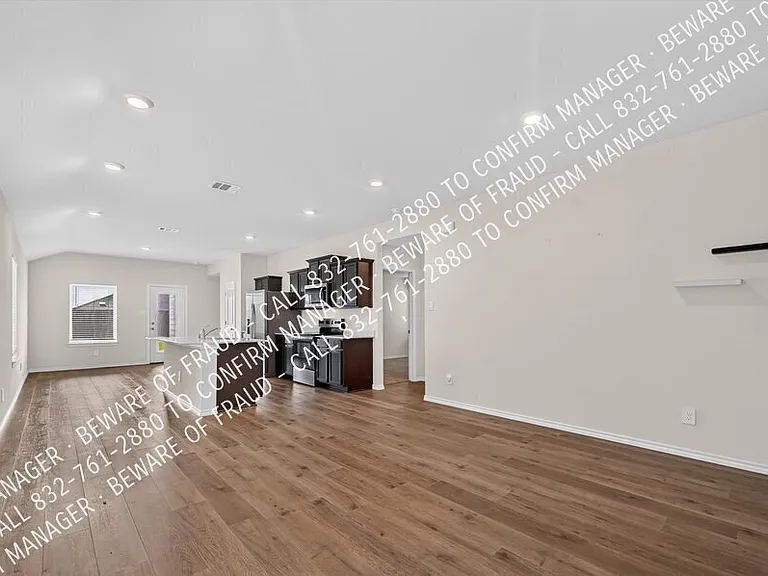 6111 Shearwater Rd — Photo 5