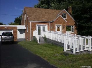 1268 Orchard Park Rd, Buffalo, NY 14224