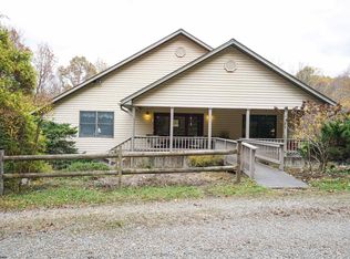75 Kerry Rock Trl, Ellamore, WV 26267